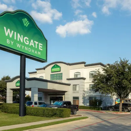 Wingate by Wyndham DFW / North Irving