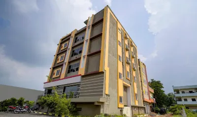 FabHotel Galaxy Shamshabed - Nr Hyderabad International Airport, Shamshabad Hotels near THONDUPALLY CHERUVU