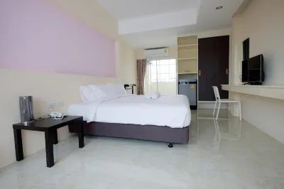Wisdom Hotel Отели в г. 