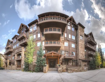 Timbers by Summit County Mountain Retreats Hotels in 