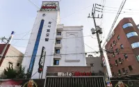 Pohang Daedodong White 浦項住宿飯店