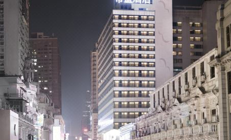 Dorsett Wuhan（walking street) - Housity