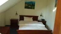 Hotel Restaurant am Pfauenhof Hotels in Loningen
