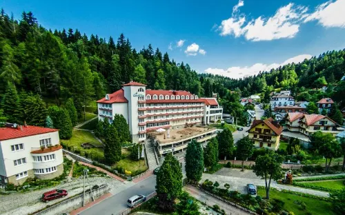 Geovita Krynica-Zdroj فنادق في Izby