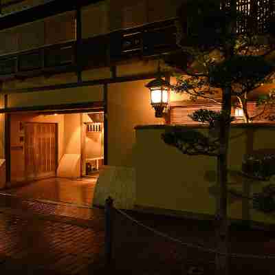 懐石宿扇屋 Hotel Exterior