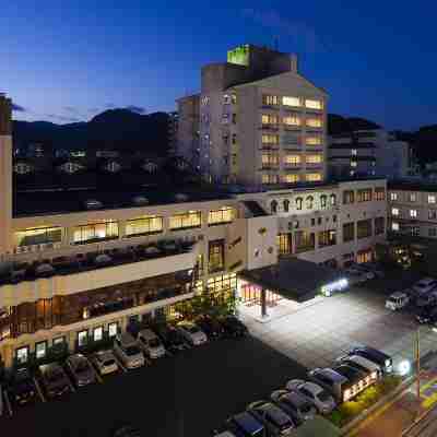 湯田温泉 ユウベルホテル松政 Hotel Exterior