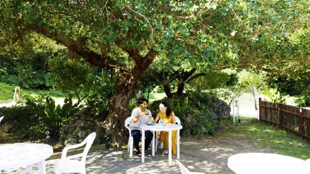 Blue Steak Wonder Nagahama Отели рядом с достопримечательностью «Lazor Garden Alivila Cristea Church»