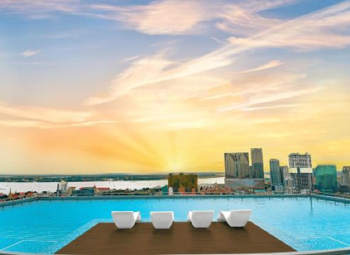 Phnom Penh Infinity Pool Down to $25/N - M Residence