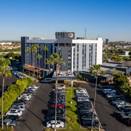 DoubleTree by Hilton Carson