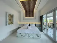 Sea Shell Resort