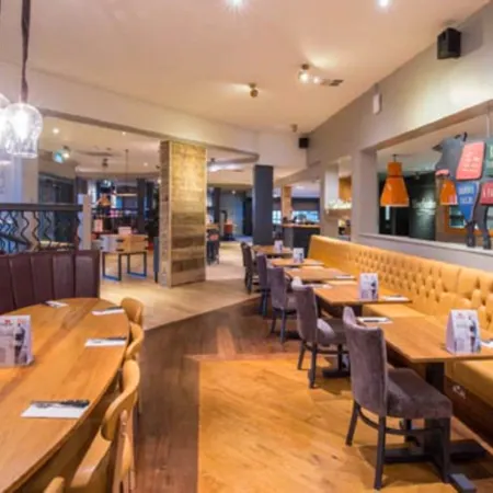 Premier Inn Doncaster (Lakeside)