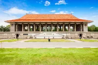 Golf Link Colombo Hotels in Rajagiriya