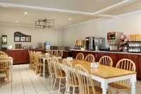 Days Inn by Wyndham Edmundston - breakfast