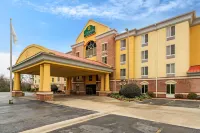 La Quinta Inn & Suites by Wyndham Hot Springs - 2-Star