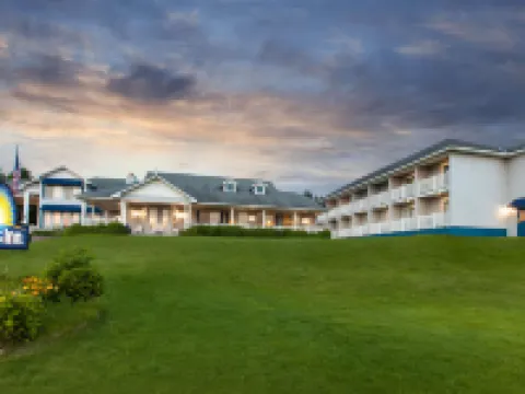 Days Inn by Wyndham Petoskey Hoteles en Petoskey