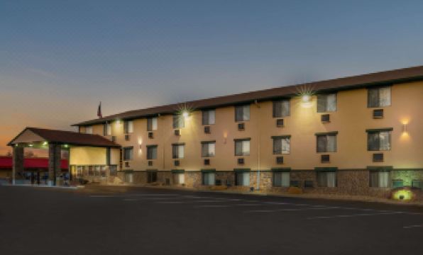 Super 8 by Wyndham Cortez/Mesa Verde Area