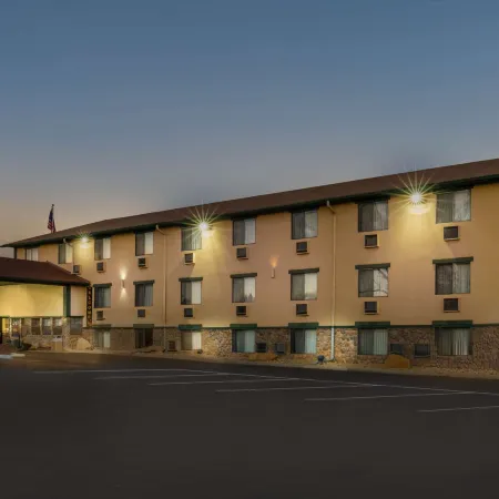 Super 8 by Wyndham Cortez/Mesa Verde Area