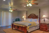 Central Escalante Home ~ 5 Mi to Grand Staircase! - 3-Star