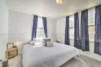 Cozy Livingston House w/ Fenced Yard + Patio! - parking