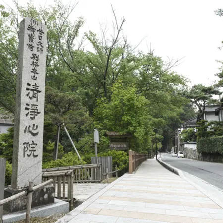 Shojoshinin