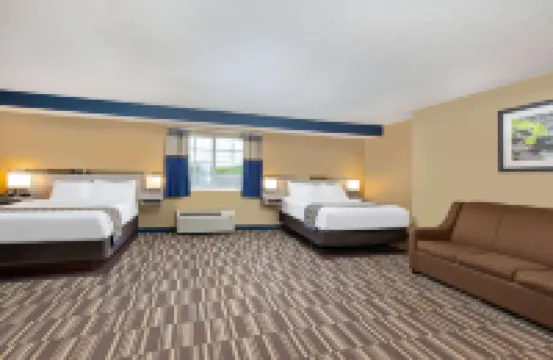 Microtel Inn & Suites by Wyndham Dry Ridge Hotels in Dry Ridge