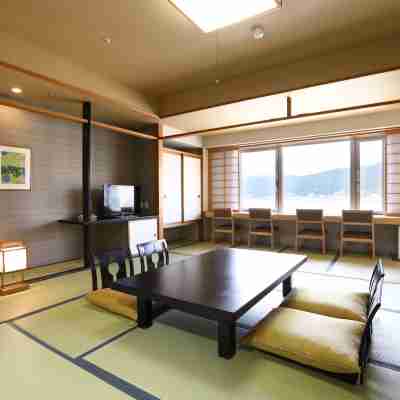 RAKO華乃井飯店 Rooms