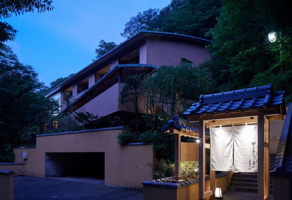 hotel overview picture