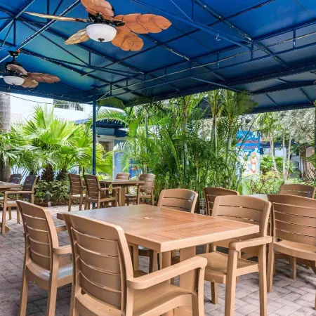 Rodeway Inn & Suites Fort Lauderdale Airport & Cruise Port