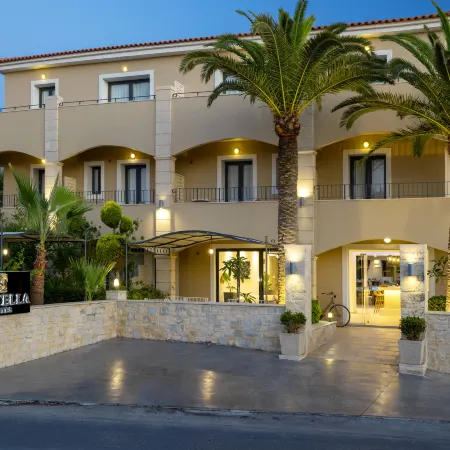 La Stella Suites