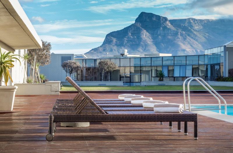 Lagoon Beach Hotel & Spa photo 4