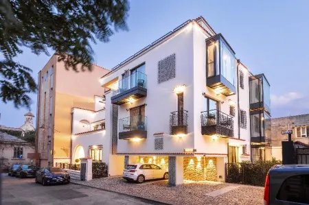 Rosetti One Отели рядом с достопримечательностью «Lake Techirghiol Mud Baths»