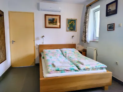 Wine and Relax in Wineregion 1751 Hotels in 