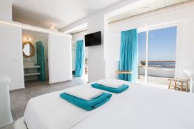 Poseidon Blue Gastronomy Hotel