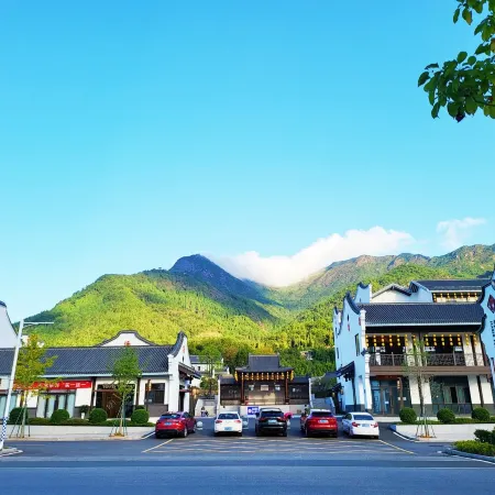 Taoran Mountain Residence Hotel
