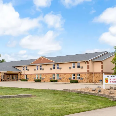 Super 8 by Wyndham Mattoon
