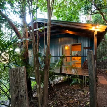Treetops Seaview Montville Отели рядом с достопримечательностью «Виноградник Flame Hill»