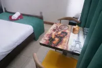 Happy Ours Guesthouse Hotels in Bois Cheri