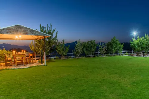 Kanishka Retreat Hotels in Chail