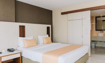 Aramis Hotel