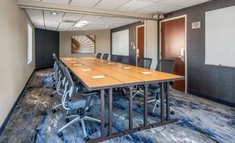 Fairfield Inn & Suites San Jose Airport