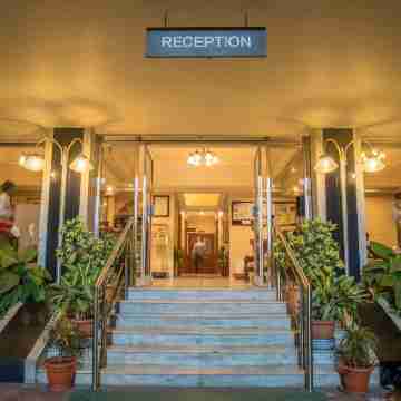 Hotel Ayodhya Hotel Exterior