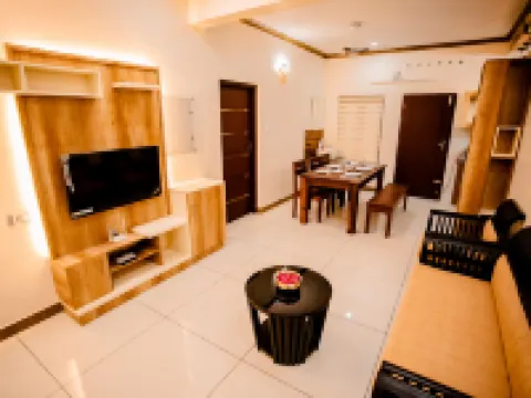 Cliff Way Apartments 瓦卡拉酒店