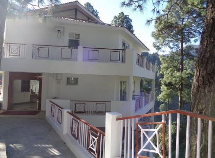 Himalayan Splendour Resort