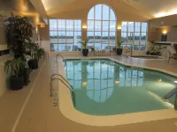 Homewood Suites by Hilton @ the Waterfront - С бассейном