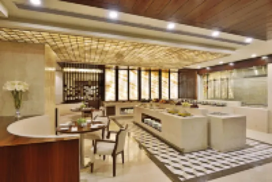 포 포인츠 바이 쉐라톤 스리나가르