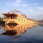 Peacock Houseboats
