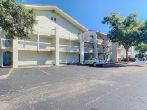 杜拜迪拉豪生約翰遜廣場酒店 杜拜酒店