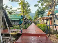 Ptes Lorry Hotels in Banan