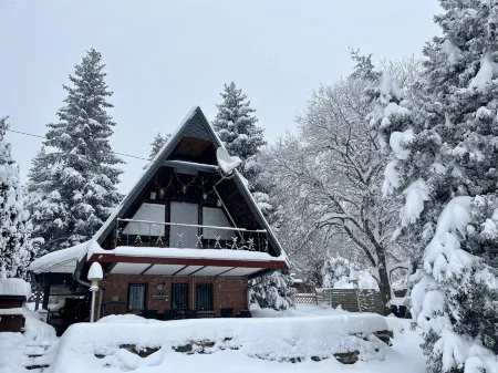 Alwin Отели рядом с достопримечательностью «Congress Centrum Suhl»