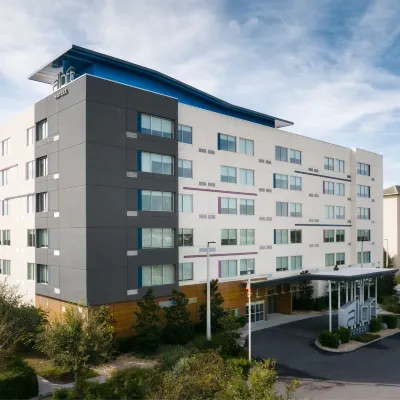 Aloft Orlando Lake Buena Vista Hotels near Orlando Premium Outlets